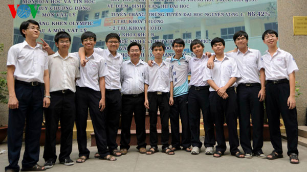 Người “truyền lửa” cho những tài năng Tin học