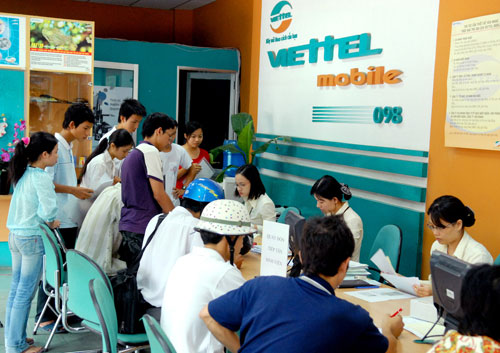 VNPT and Viettel dominate telecommunication service market