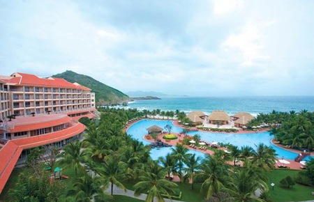 Kazakh tourists to travel to Vietnam