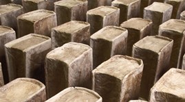 Triển lãm sắp đặt của Lê Hiền Minh