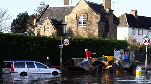 Le Royaume-Uni fait face à d’importantes inondations