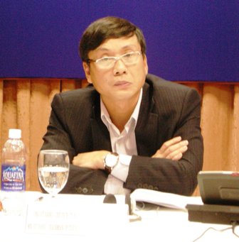 Tập trung tái cơ cấu để lành mạnh hóa thị trường chứng khoán