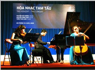 Concert with Trio Trinity in Hanoi