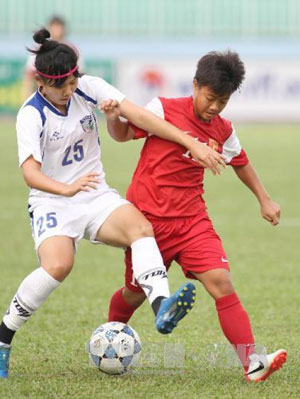 2012年亚洲U19女子足球锦标赛预选赛：越南队以3比1战胜了中国台湾队