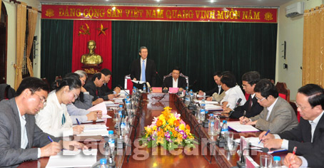 Đồng chí Đinh Thế Huynh Học tập, làm theo tấm gương đạo đức Hồ Chí Minh về phong cách quần chúng