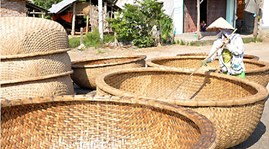 Phu Yen boats shipped to Switzerland