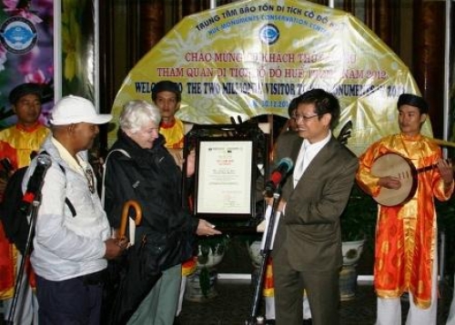 顺化古都遗迹今迎第二百万名游客旅游
