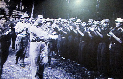 À Dak Lak, l amitié vietnamo-laotienne en images
