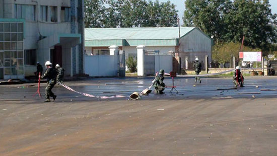 Aviation anti-terrorism drill in Lam Dong province