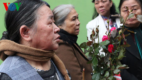 US bombing victims in 1972 commemorated