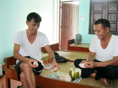 Giữa trùng khơi nghe tâm tình lính đảo