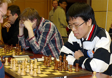 Liem finishes seventh at chess fest