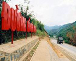 HCM Road runs through 28 localities
