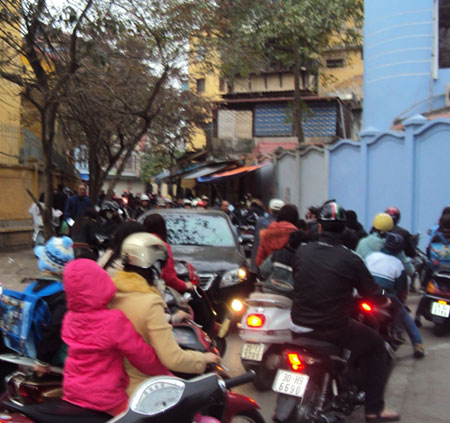 Cần có phương án điều chỉnh giờ học, giờ làm hợp lý hơn