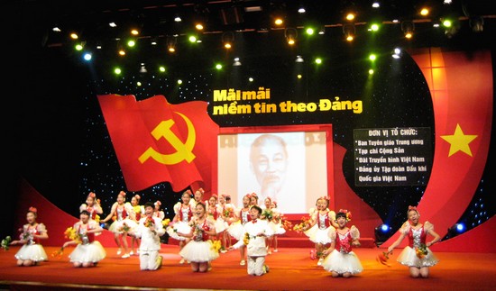 Mãi mãi niềm tin theo Đảng