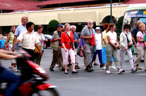 HCMC welcomes 310,000 foreign tourists in January