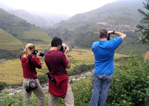 How to draw foreign tourists back to Vietnam