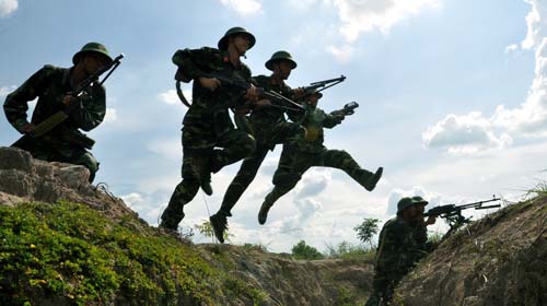 Photography exhibition by People’s Army Newspaper journalist