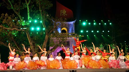 Tran temple festival opens in Thai Binh