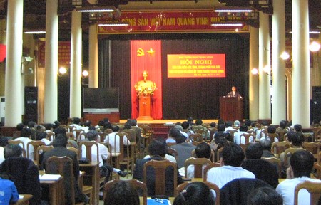 Hội nghị báo cáo viên khu vực phía Bắc