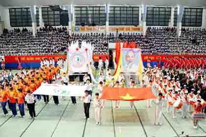 2012年第八届浮董体育运动会拉开帷幕