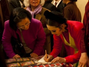 古典嘲剧《观音氏敬》在法国公演