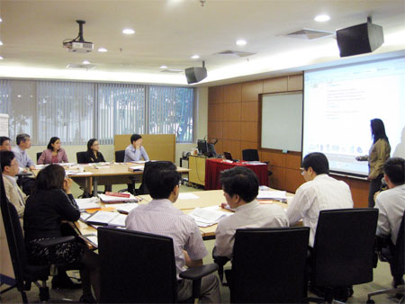 Vietnam studied international experiences in State-owned Enterprise reform