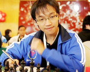 Chess title up for grabs after seventh round