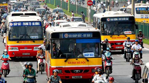 Phê duyệt Đề án phát triển vận tải hành khách công cộng bằng xe buýt giai đoạn 2012-2020