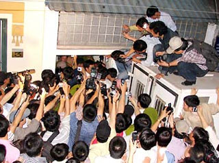 Cần công khai danh tính cán bộ, đảng viên có hành vi tham nhũng