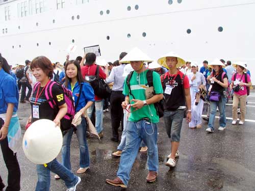 越南力争2015年吸引100万日本游客赴越旅游