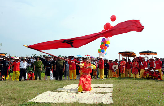 Hội Gióng Phù Đổng - rực rỡ văn hóa Việt
