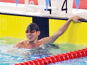 Five swimmers qualify for 2012 London Paralympics