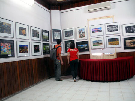 Photography exhibition on Hanoi – Hue – Ho Chi Minh city