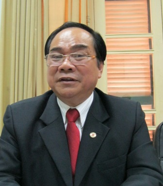 “Lấy việc học tập và giúp đỡ đồng chí, nhân dân là mục tiêu của đời mình”