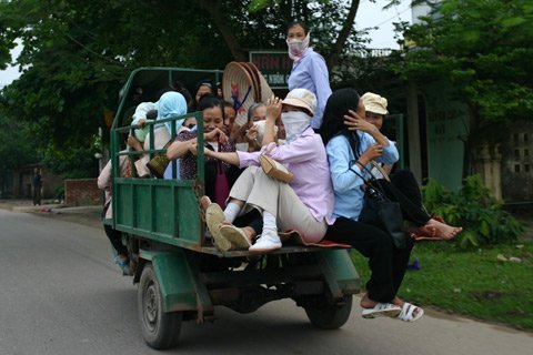 Những hình ảnh cần loại bỏ trong giao thông Việt Nam