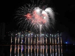 Italy wins fireworks competition in Da Nang