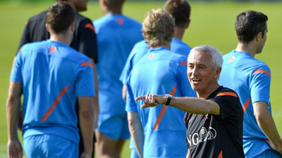 欧锦赛：荷兰宣布欧锦赛名单　两小将意外入选