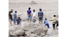 Népal Des inondations font une vingtaine de morts