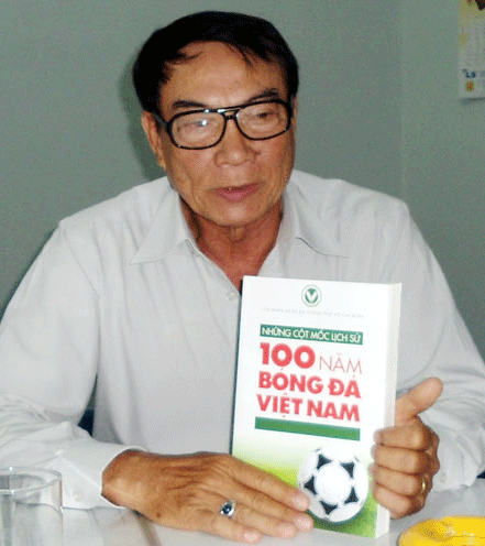 Book highlights national football in 100 years