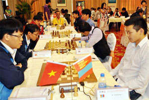 Men s chess team tie with India