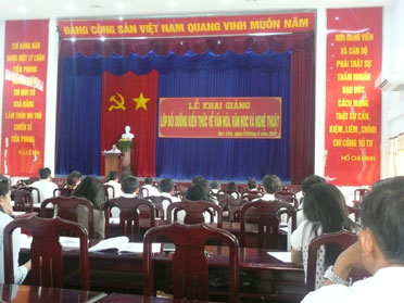 Bạc Liêu Mở lớp dưỡng kiến thức về văn hóa, văn học nghệ thuật