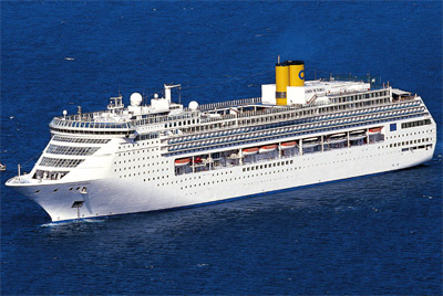 Costa Victoria 国际豪华邮轮今年首次抵达越南