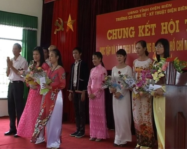 Điện Biên Đẩy mạnh học tập và làm theo tấm gương đạo đức Hồ Chí Minh