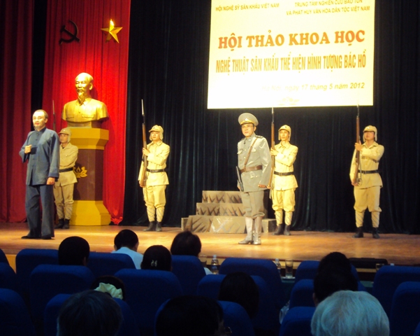 Hội thảo “Nghệ thuật sân khấu thể hiện hình tượng Bác Hồ