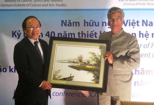 Seminar on the Cham Civilisation-the links between Vietnam and India opens