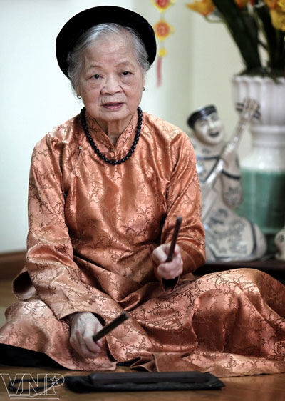 Ca tru artisan Pho Thi Kim Duc and her students to perform in Hanoi
