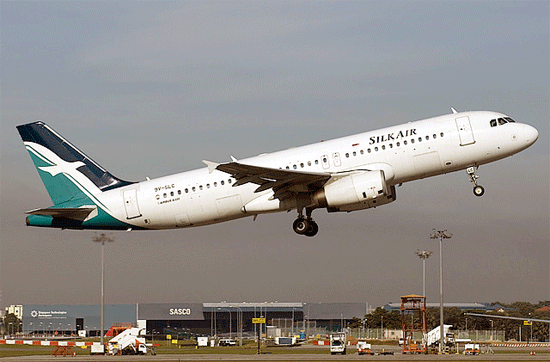 Silk Air from Singapore connected with Hanoi