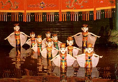 Les marionnettes sur l’eau font leur show en Autriche