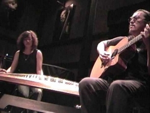 日本Aki  Kuniko组合即将赴越表演